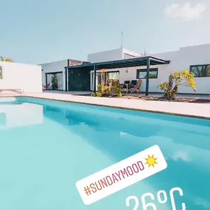 Wind Wave 28a Heated & Shared Pool Lajares
